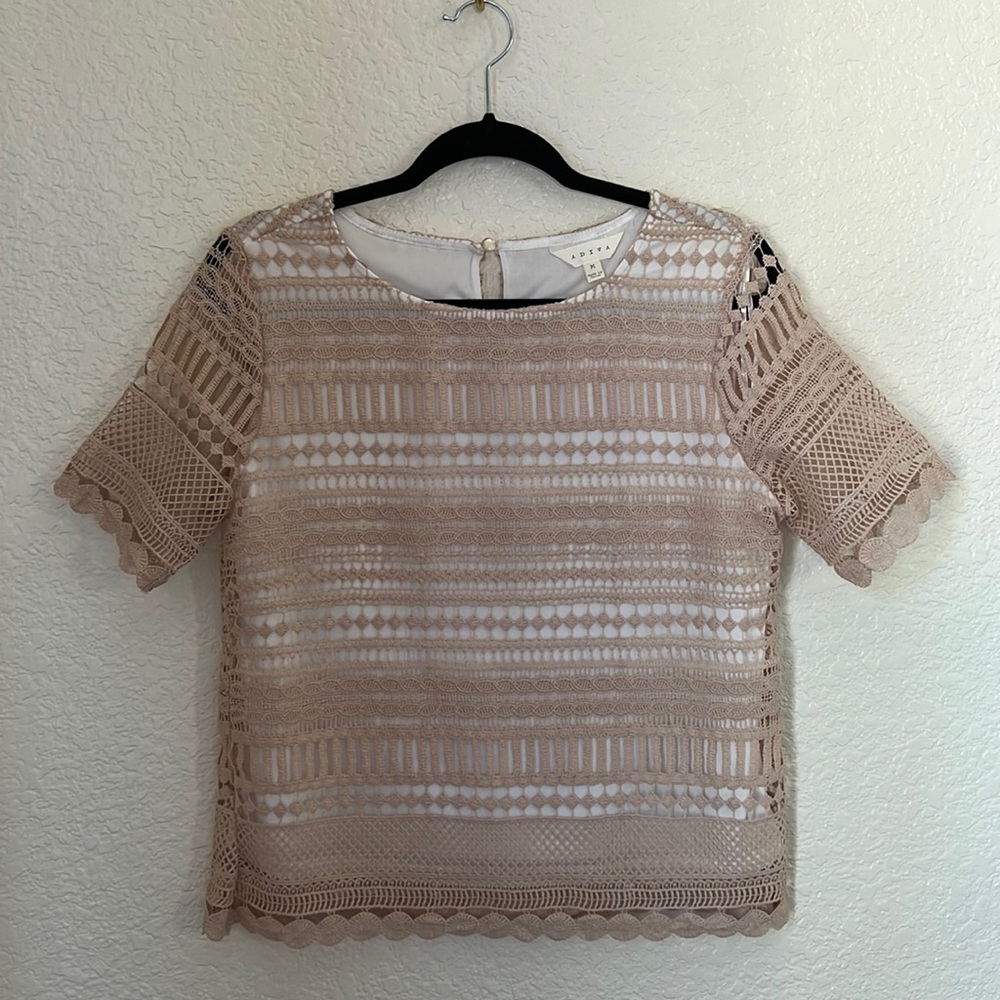 Light Pink Crochet Short Sleeve Top!